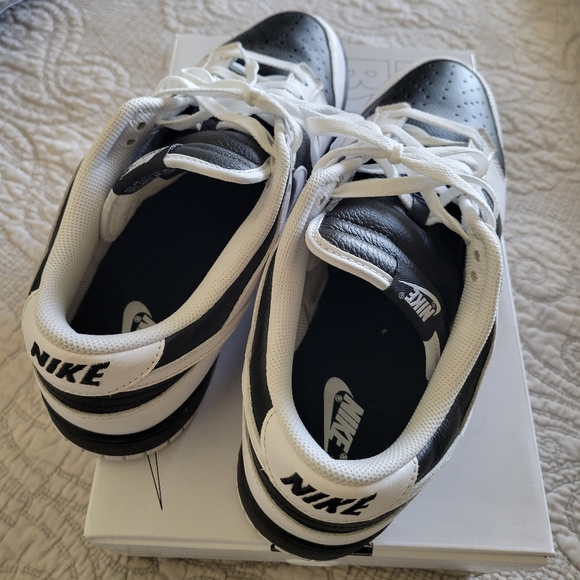 Nike Dunk Reverse Panda - Picture 3 of 8